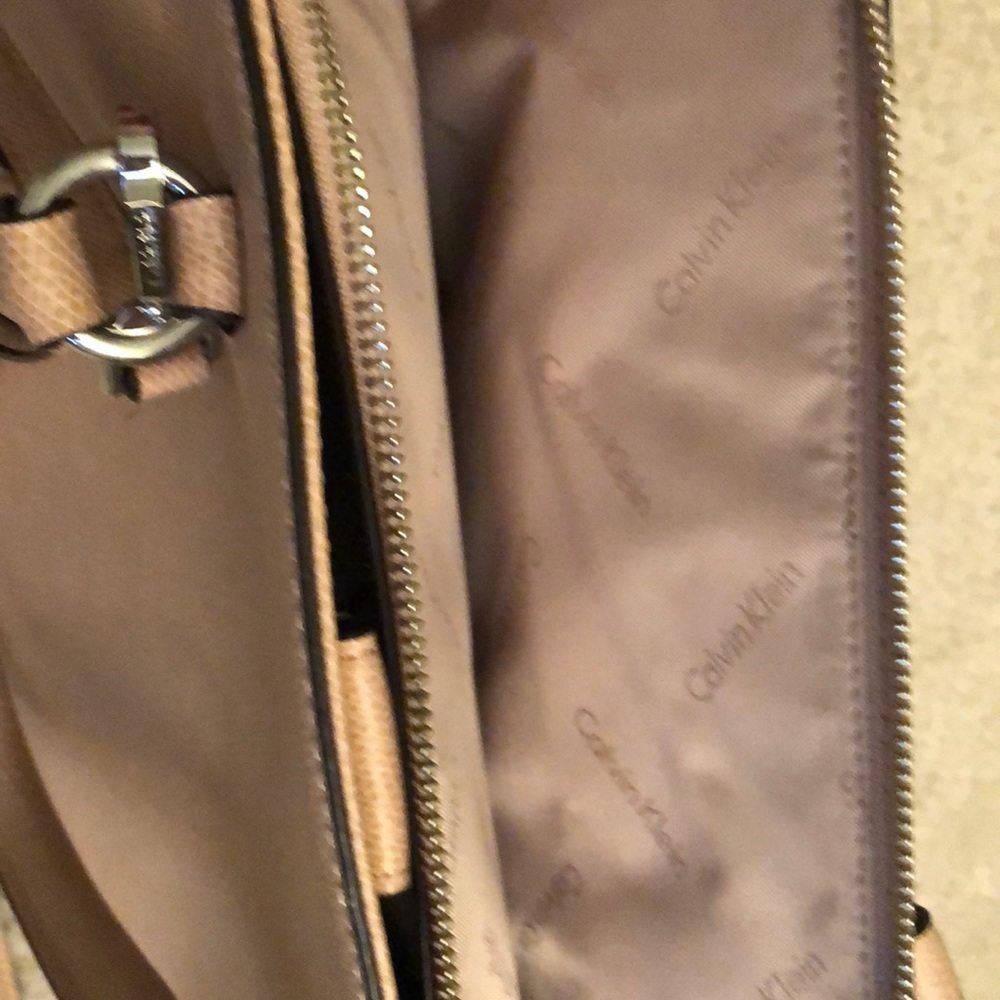 Purse - Picture 4 of 6
